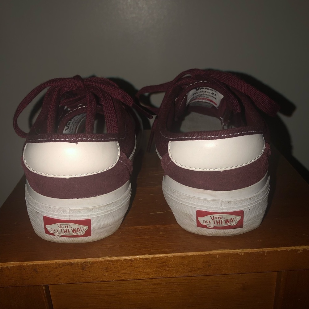 Women’s Vans - Picture 5 of 7